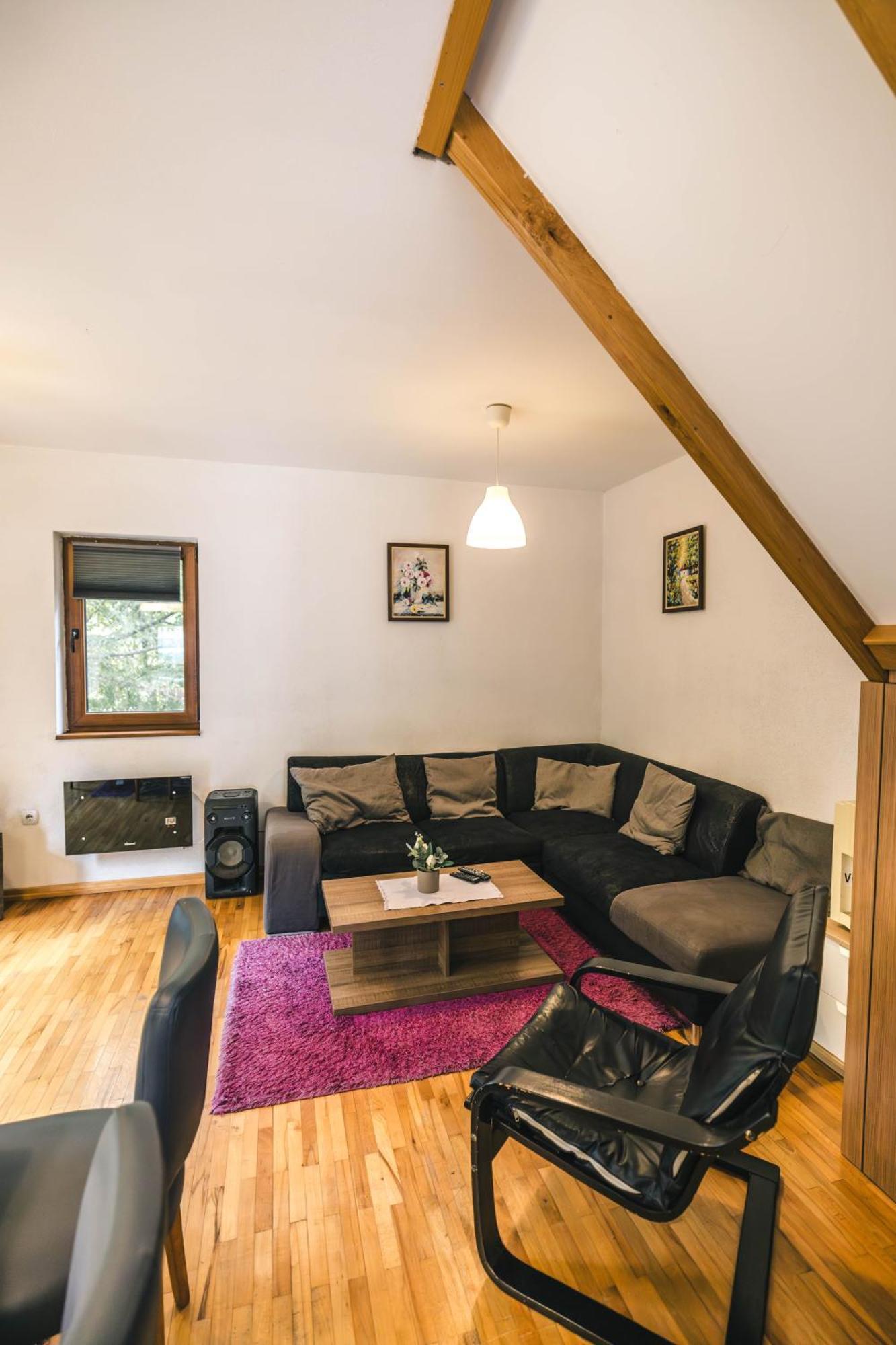 Lodge Zeleni Svet Crni Vrh Luaran gambar