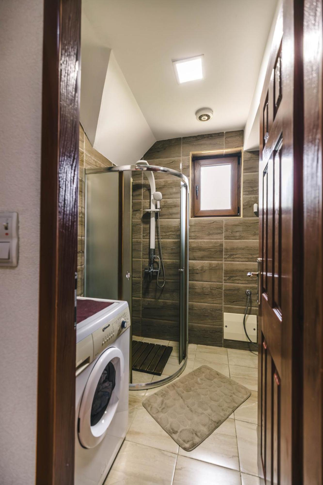 Lodge Zeleni Svet Crni Vrh Luaran gambar