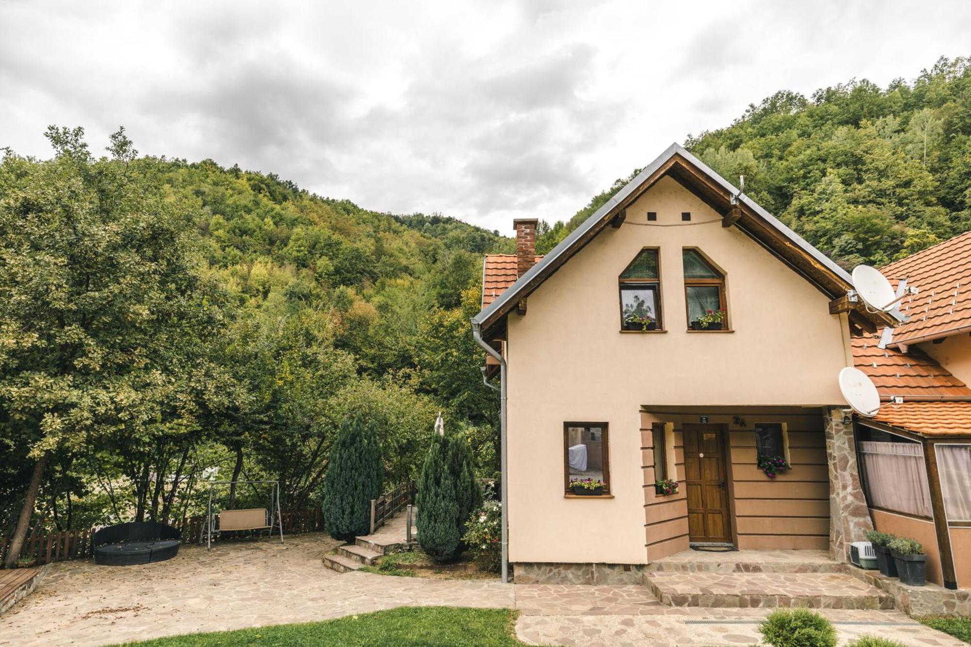 Lodge Zeleni Svet Crni Vrh Luaran gambar