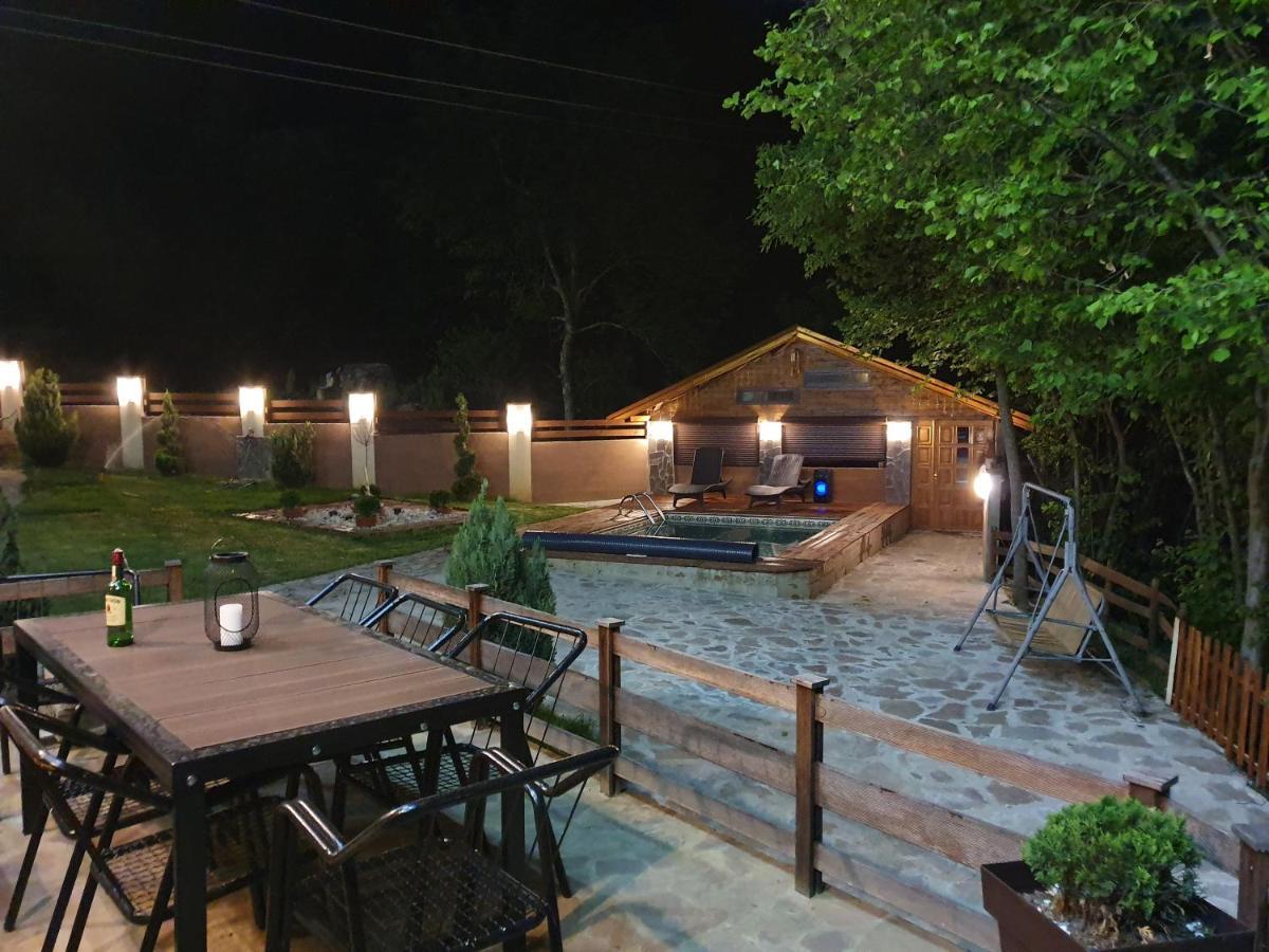 Lodge Zeleni Svet Crni Vrh Luaran gambar